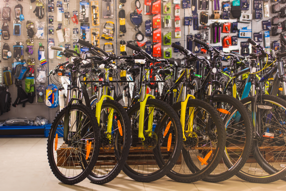 New,Modern,Bicycles,Selling,In,Bike,Shop